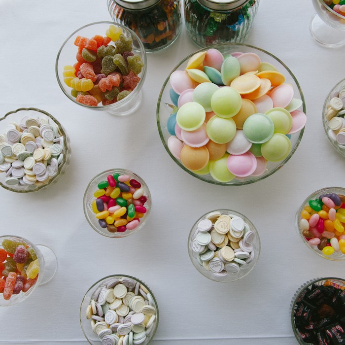 candy buffet table wedding